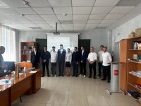На финишной прямой, уже без пяти минут дипломированные специалисты банковского дела , техники электрики и судостроители на этой неделе закончили защищать свои дипломные проекты.