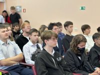 Каждый понедельник в нашем техникуме начинается с интересных бесед и дискуссий. И сегодняшний день не стал исключением.