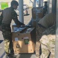 Студенты из состава военно-патриотического клуба "Вымпел-Камчатка" отправили ценный груз